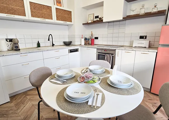 Urban Nest Near The Center *