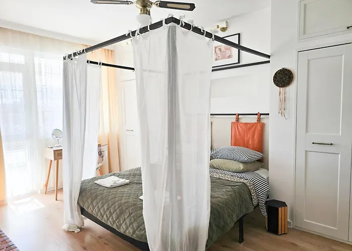 Urban Nest Near The Center Varna